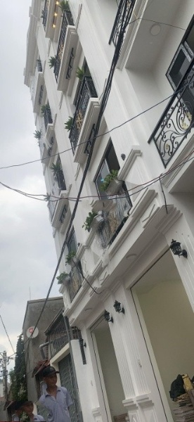 Bán nhà mới xây 5 tầng (đường ô tô) tại Di Trạch, Hoài Đức, Hà Nội